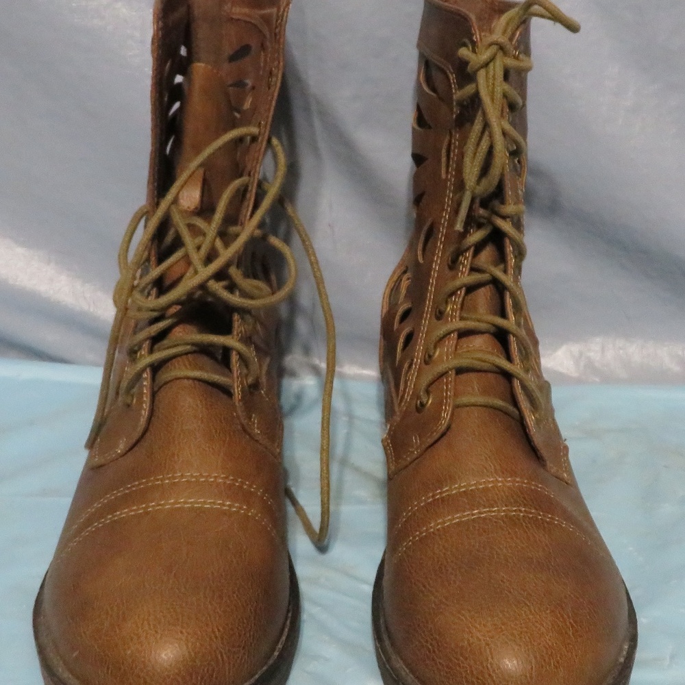 Women Red Circle Footwear Lace up ankle boots